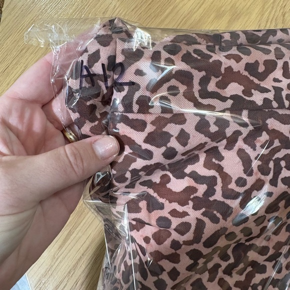 House of CB animal style print Bodycon midi dress - Picture 10 of 10